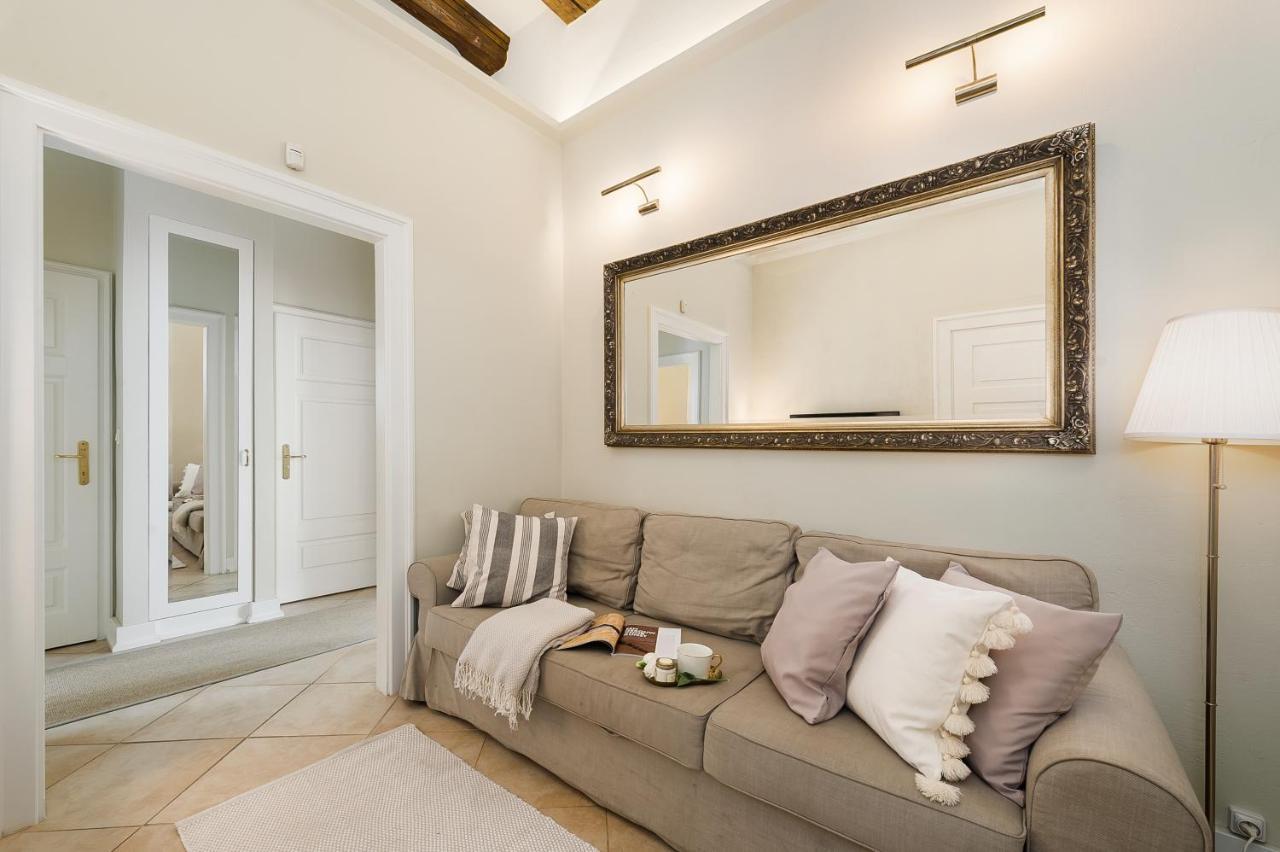 Roma Apartment - Loftaffair Krasków Εξωτερικό φωτογραφία