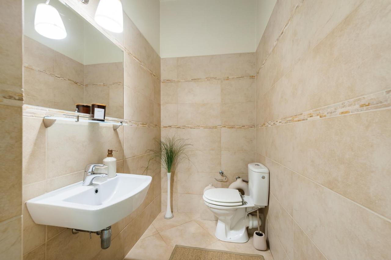 Roma Apartment - Loftaffair Krasków Εξωτερικό φωτογραφία